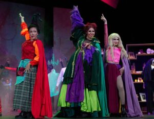 photo_4976886293493558790_y